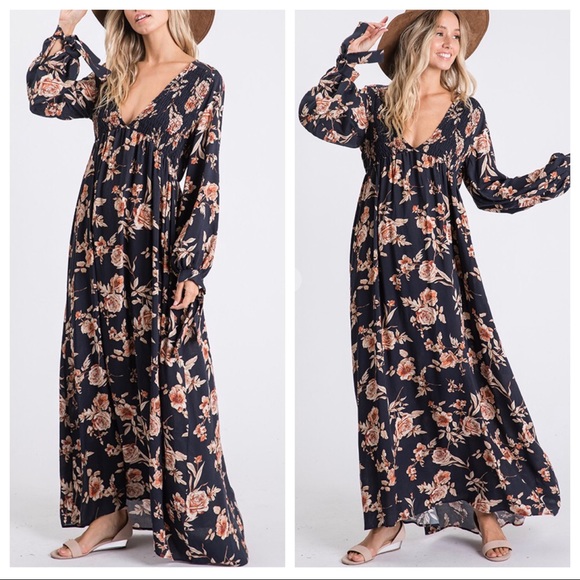 ✨LAST ONE ✨Boho Chic Floral Maxi Dress - Picture 3 of 6